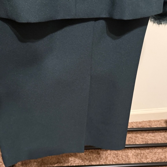 Emily 2 pc suit - Picture 5 of 5